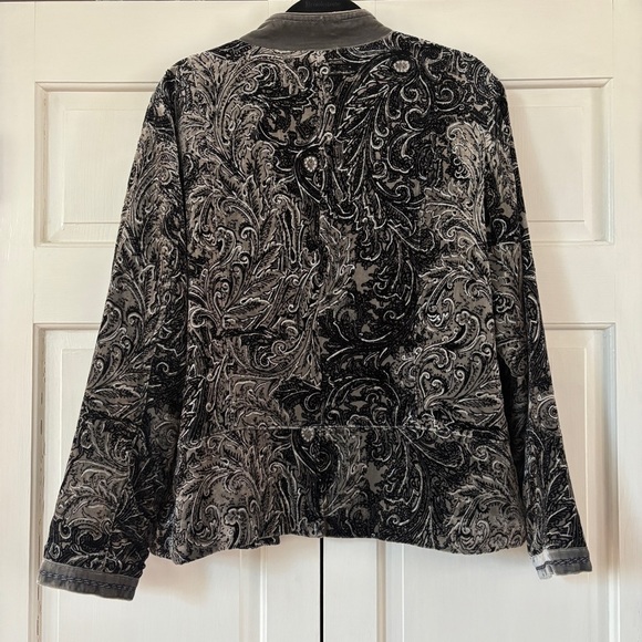 Chico's Size 3 Elegant Black Gray Velvet Burnout Paisley Blazer Jacket Size XL - Picture 10 of 13